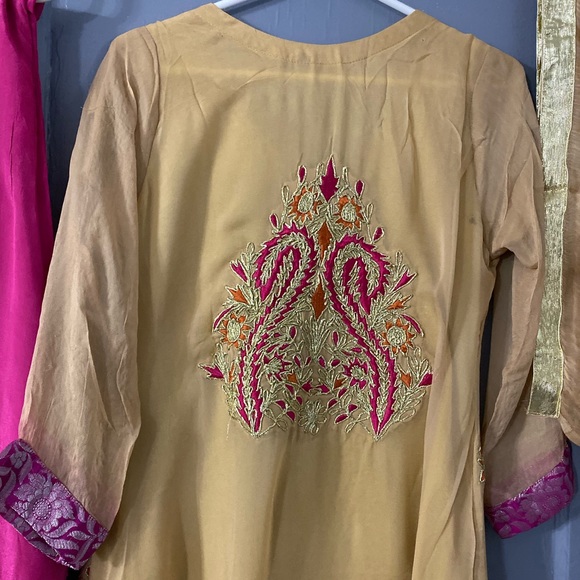 Nude and Pink 3 Piece Gota Suit - Picture 5 of 5